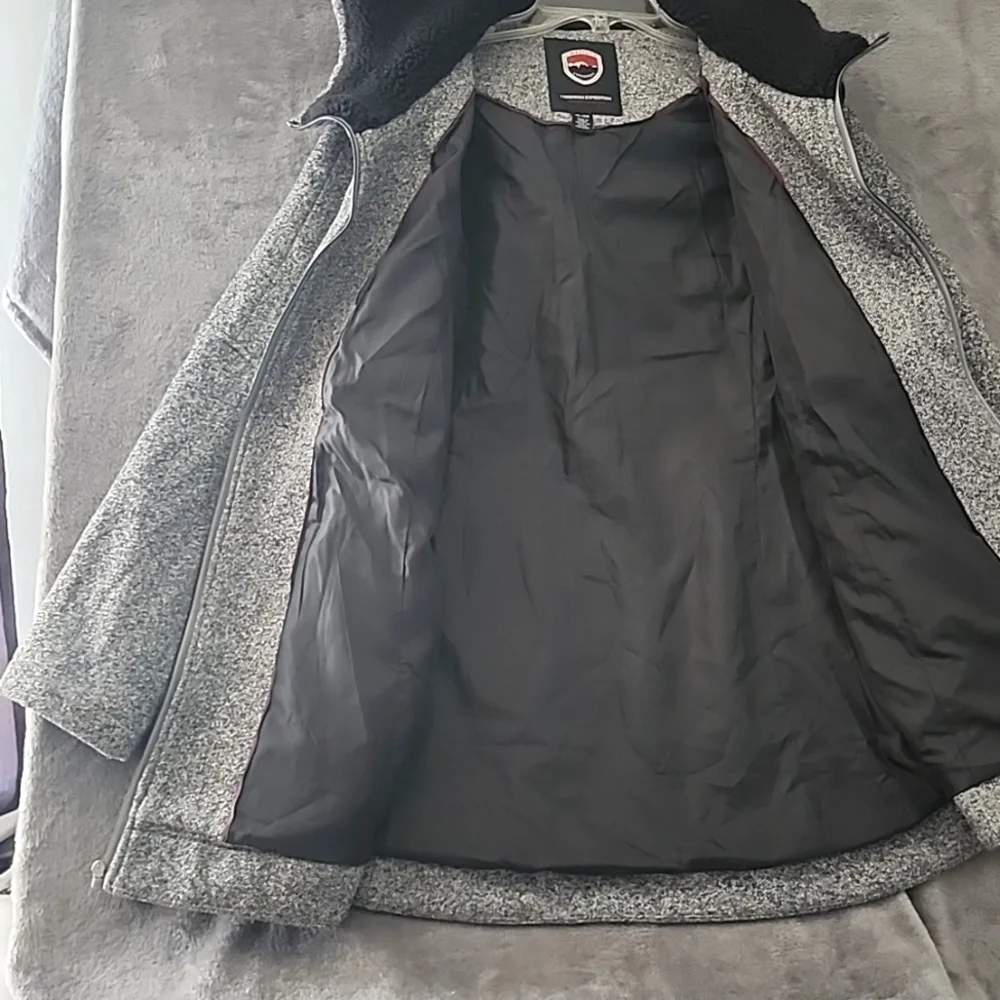 Women's 1 Madison Expedition Jacket,  Heritage Collection. Size XL. Like New - Picture 5 of 7